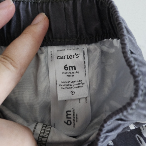 Carters 6 month Rashgaurd and Shorts Swim Set - Picture 12 of 12